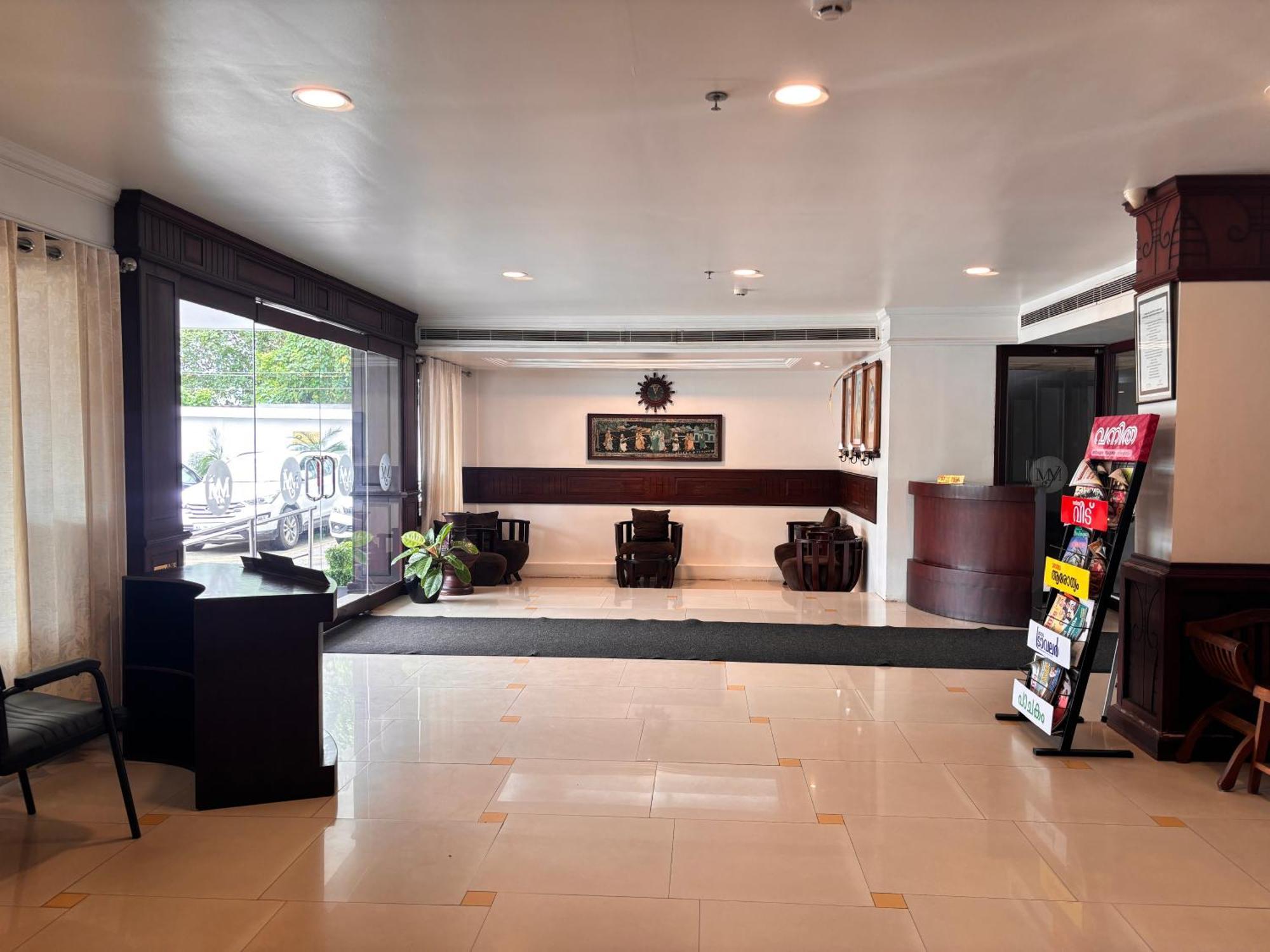 Maharani Hotel Calicut Eksteriør billede