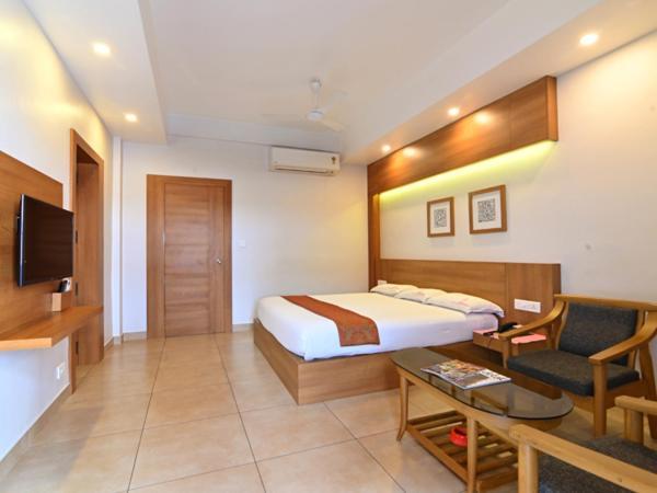 Maharani Hotel Calicut Eksteriør billede