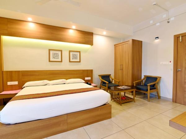 Maharani Hotel Calicut Eksteriør billede