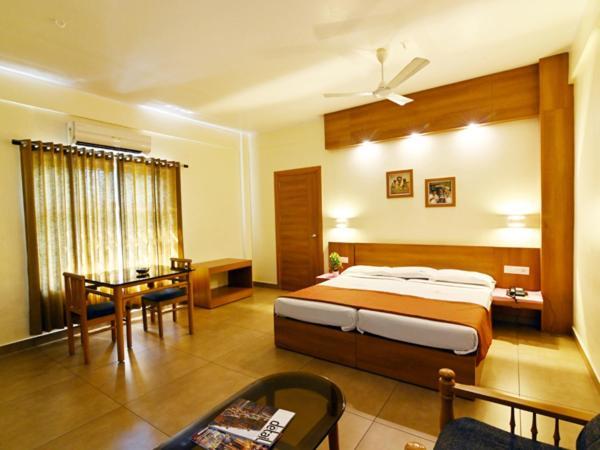 Maharani Hotel Calicut Eksteriør billede